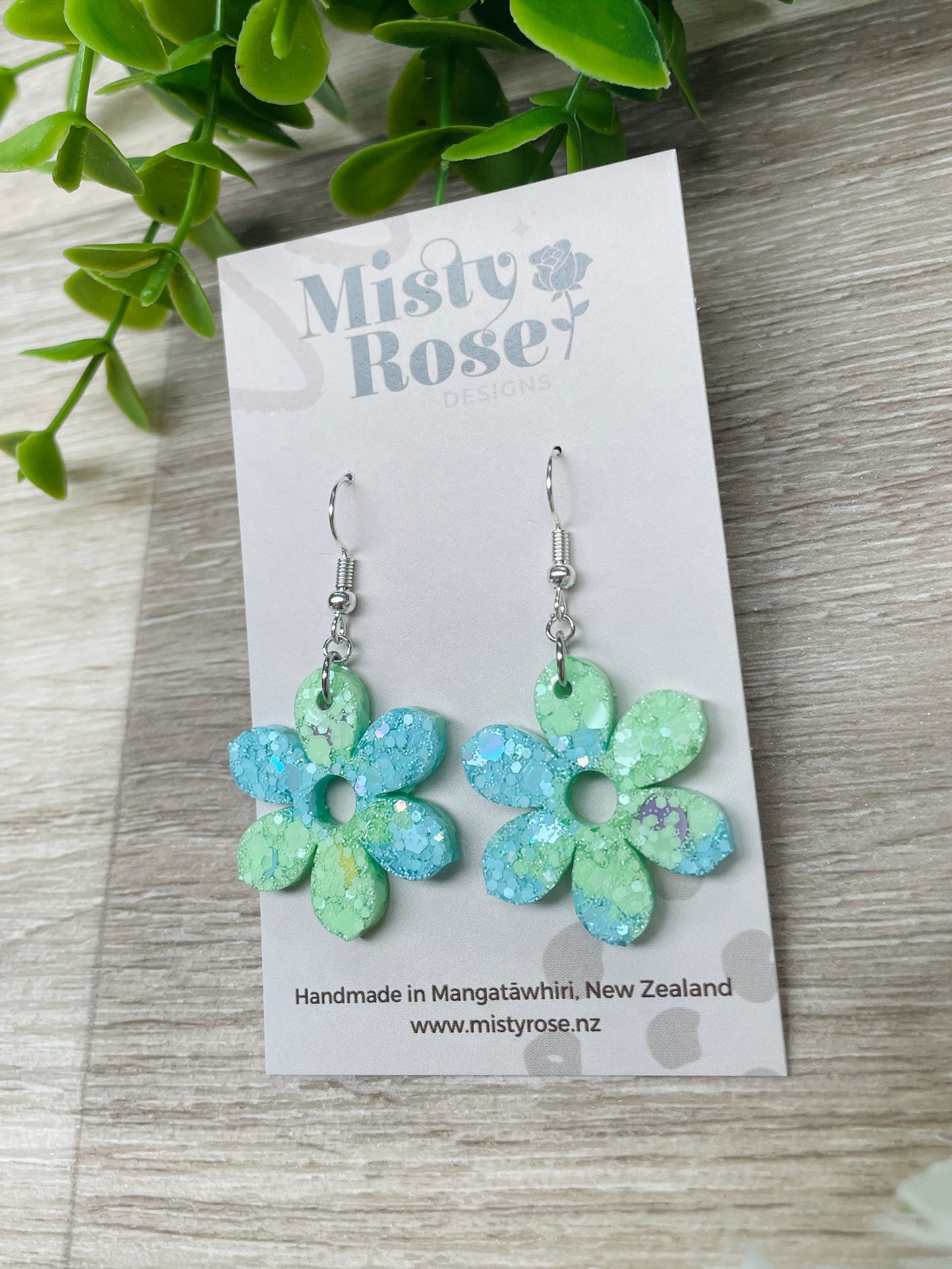 Medium Jasmine Earrings